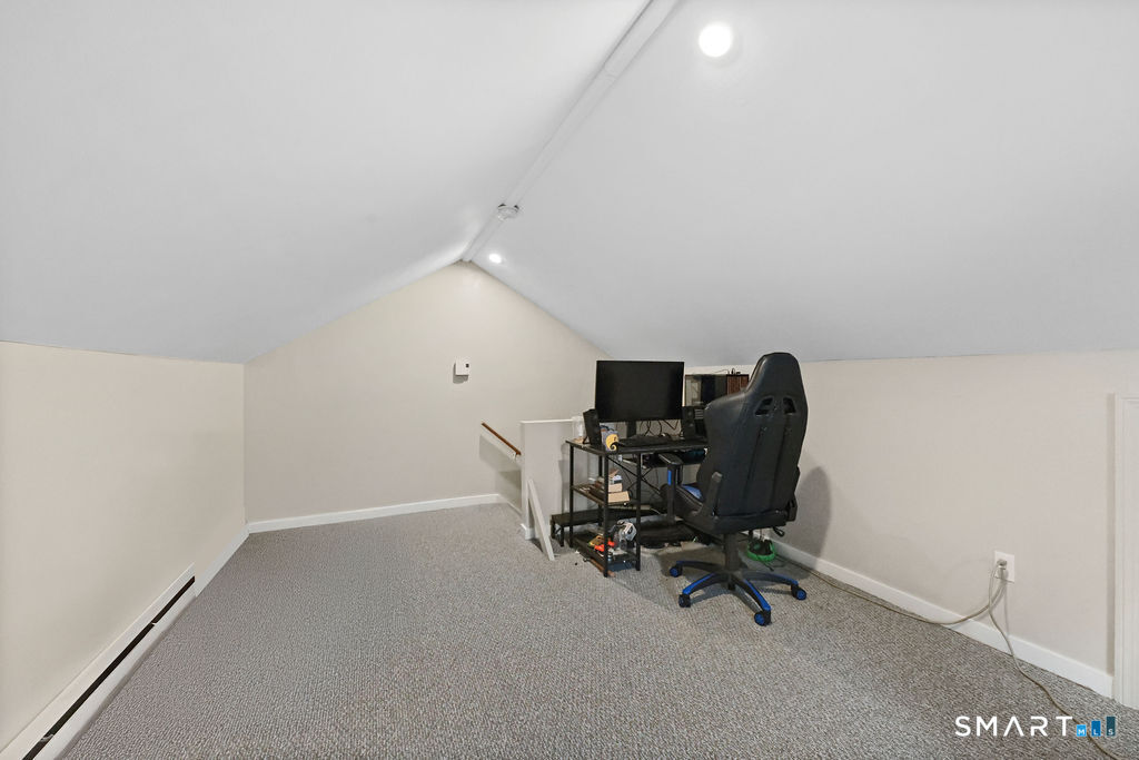 123 Jacob Road Southbury, CT 06488 - Photo 19 of 40