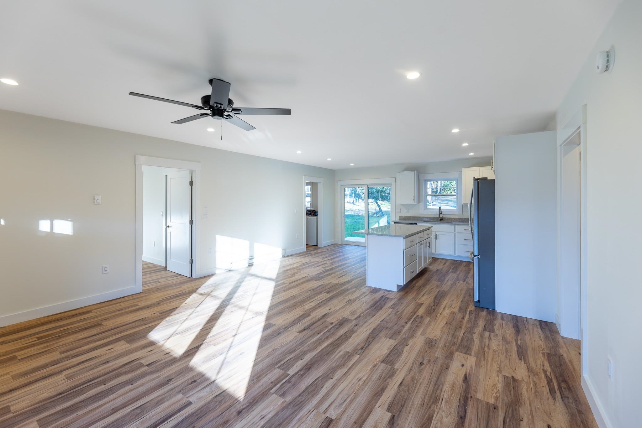 216 Quechee-Hartland Road Hartford, VT 05001 - Photo 11 of 29