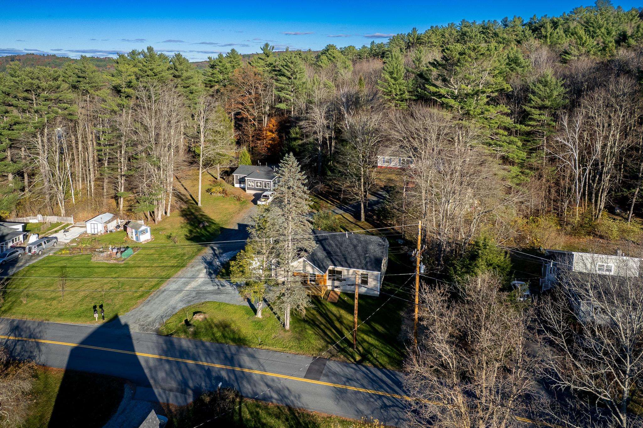 216 Quechee-Hartland Road Hartford, VT 05001 - Photo 23 of 29