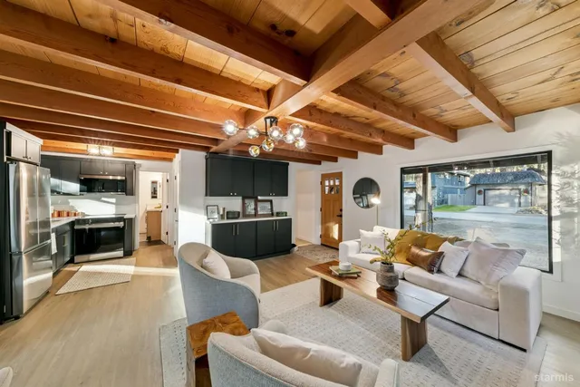 $764,800 | 2139 Lukins Way, South Lake Tahoe, CA 96150