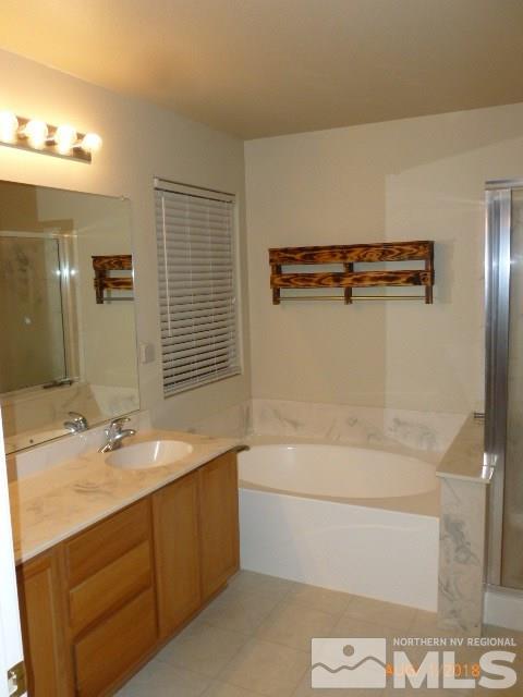 2332 Sapphire Ridge Way Reno, NV 89523 - Photo 8 of 17 Photo 8