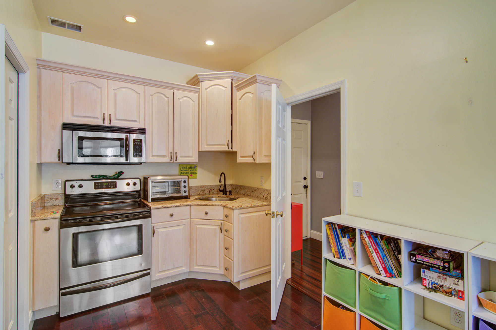1009 Crooked Oak Road Summerville, SC 29485 - Photo 17 of 36 In Law Suite Full Kitchen