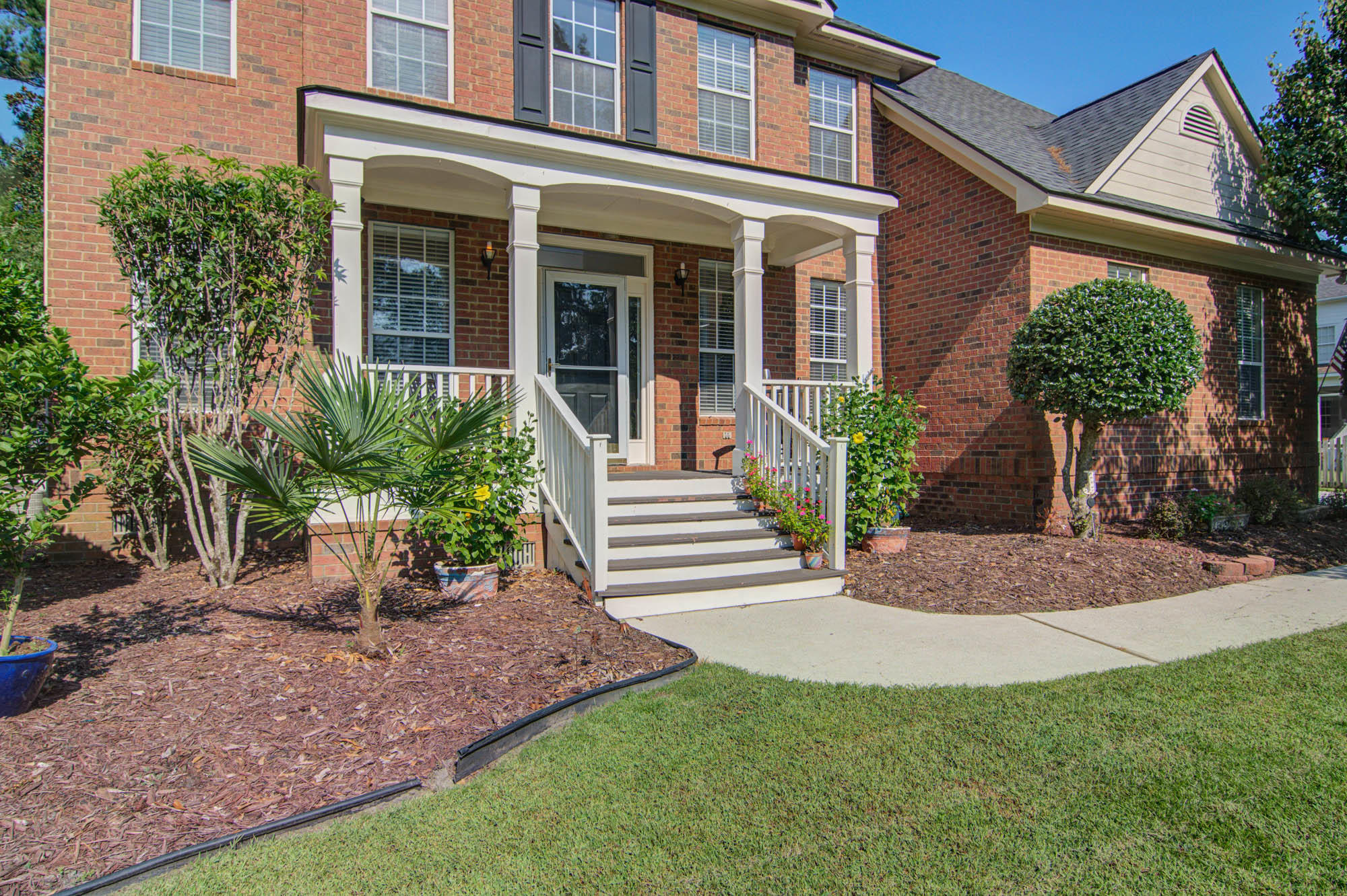 1009 Crooked Oak Road Summerville, SC 29485 - Photo 3 of 36 1009 Crooked Oak Rd