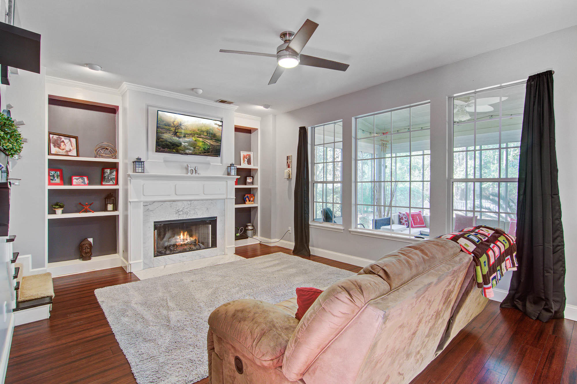 1009 Crooked Oak Road Summerville, SC 29485 - Photo 10 of 36 Family Room
