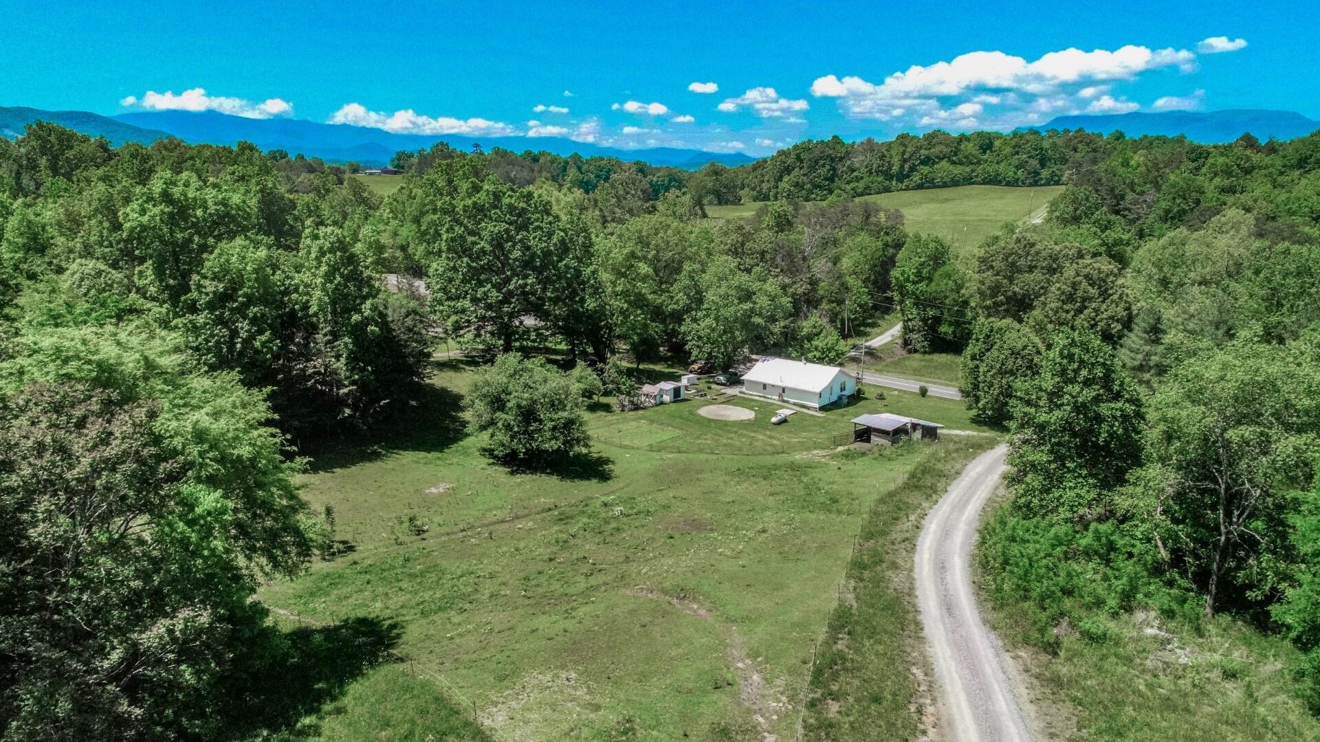 1405 Edwina Bridgeport Road Newport, TN 37821 - Photo 11 of 35 8.5