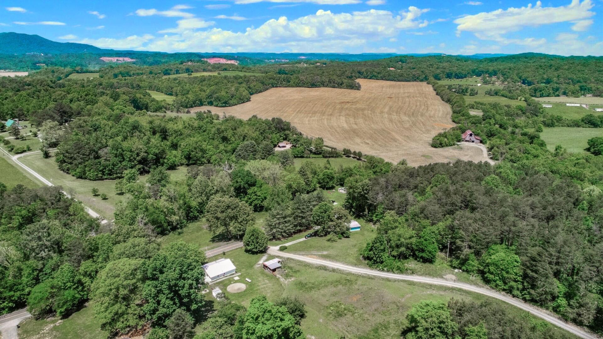 1405 Edwina Bridgeport Road Newport, TN 37821 - Photo 17 of 35 13ps
