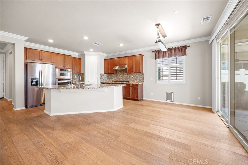 1382 Via Rivas Hemet, CA 92545 - Photo 13 of 39 Gallery Image 13