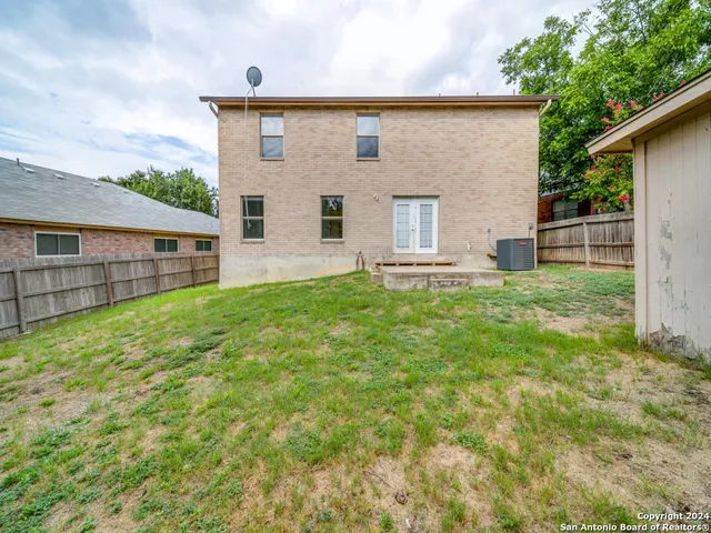 $1,850 | 8239 Brisbane, Converse, TX 78109