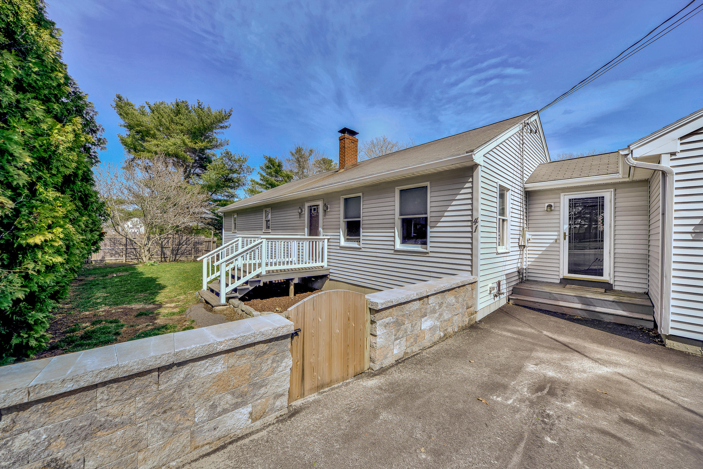 41 New Meadows Road West Bath, ME 04530 - Photo 2 of 44 107943-8