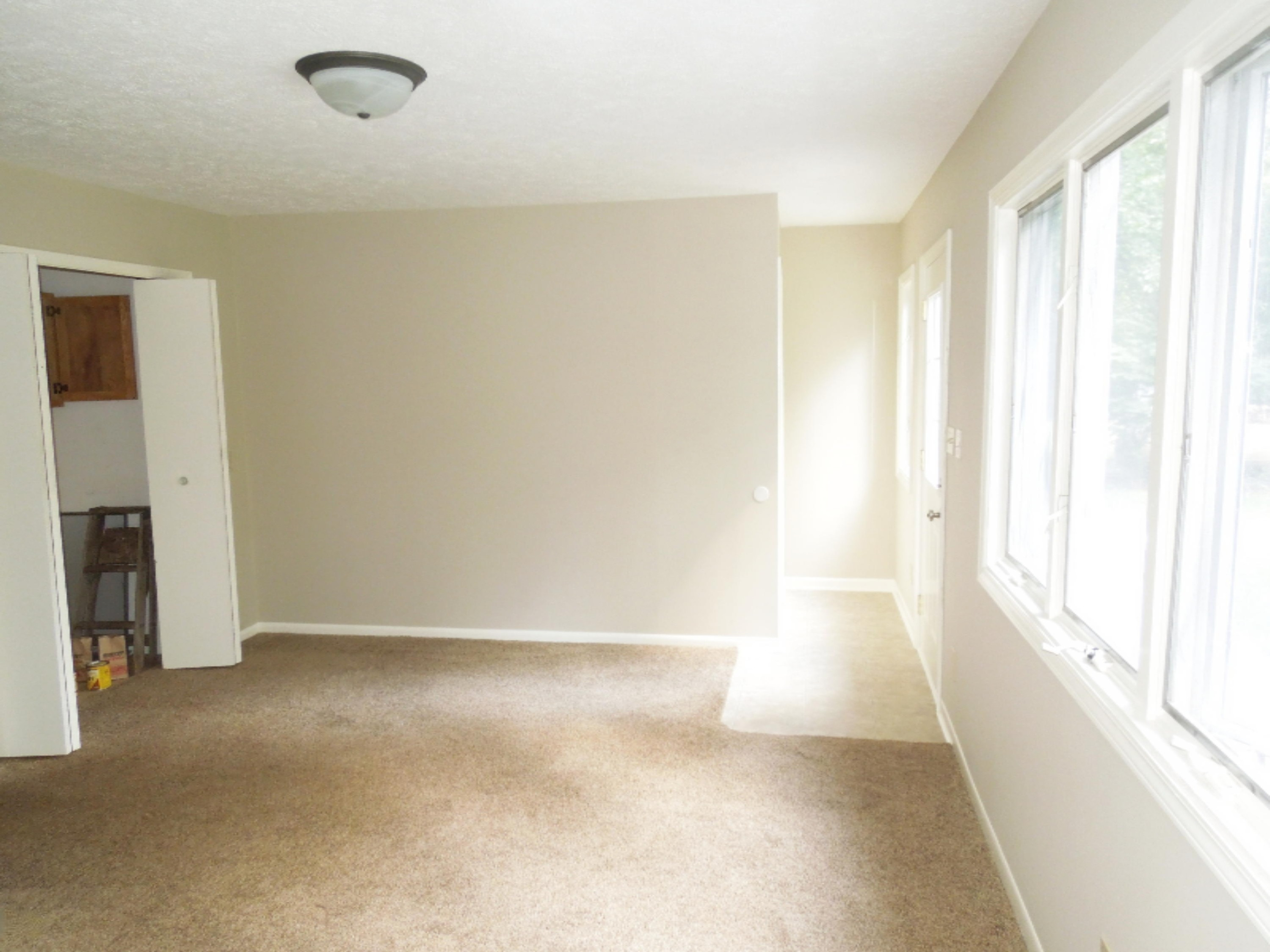 1998 Lincoln Road Allegan, MI 49010 - Photo 8 of 10 Family room
