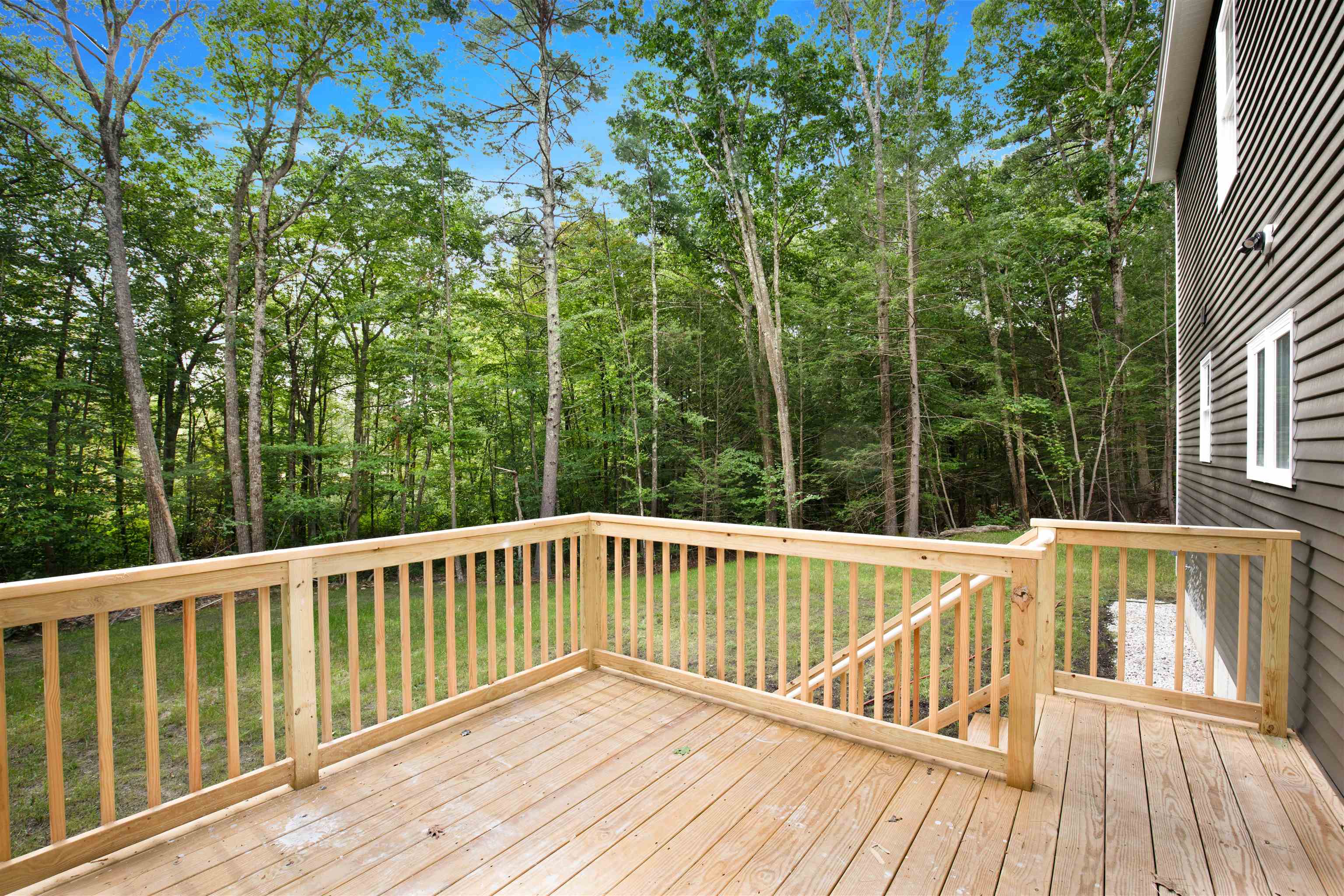 113 Danville Road Hampstead, NH 03826 - Photo 23 of 32