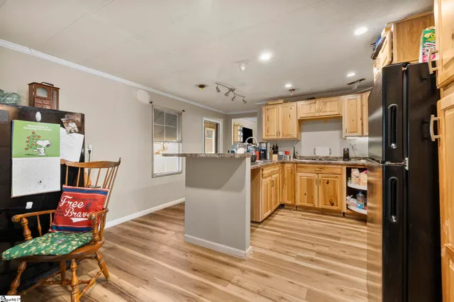 $180,000 | 2728 Indian Mound Road, Laurens, SC 29360