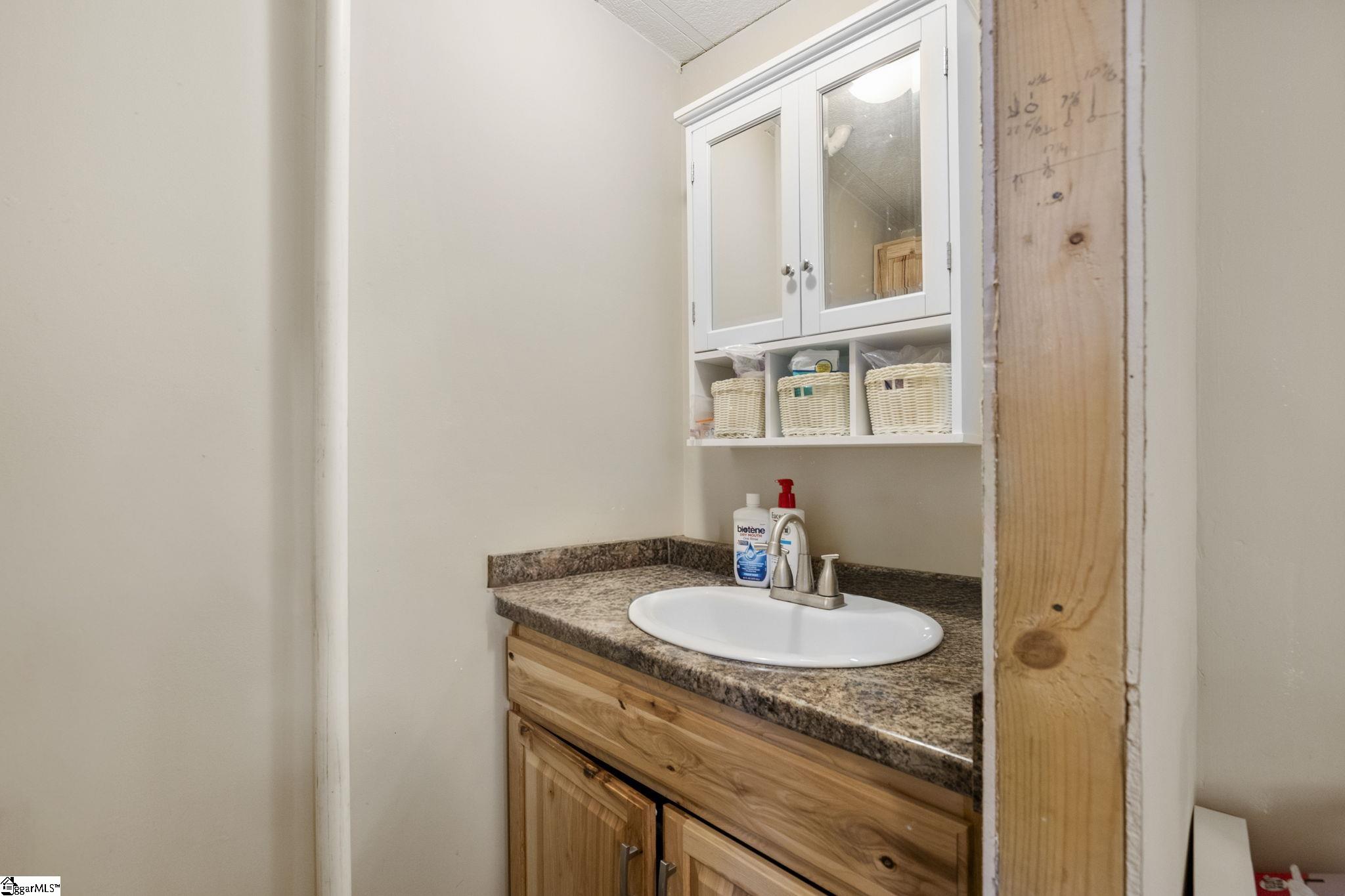 2728 Indian Mound Road Laurens, SC 29360 - Photo 18 of 28