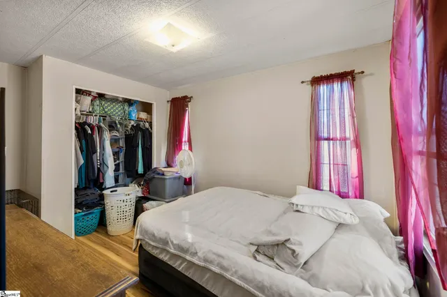 $180,000 | 2728 Indian Mound Road, Laurens, SC 29360