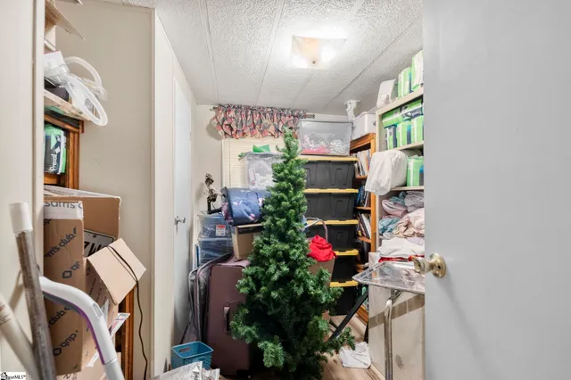 $180,000 | 2728 Indian Mound Road, Laurens, SC 29360