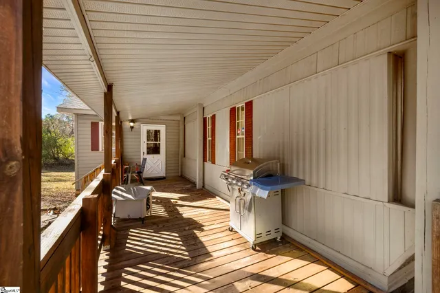 $180,000 | 2728 Indian Mound Road, Laurens, SC 29360