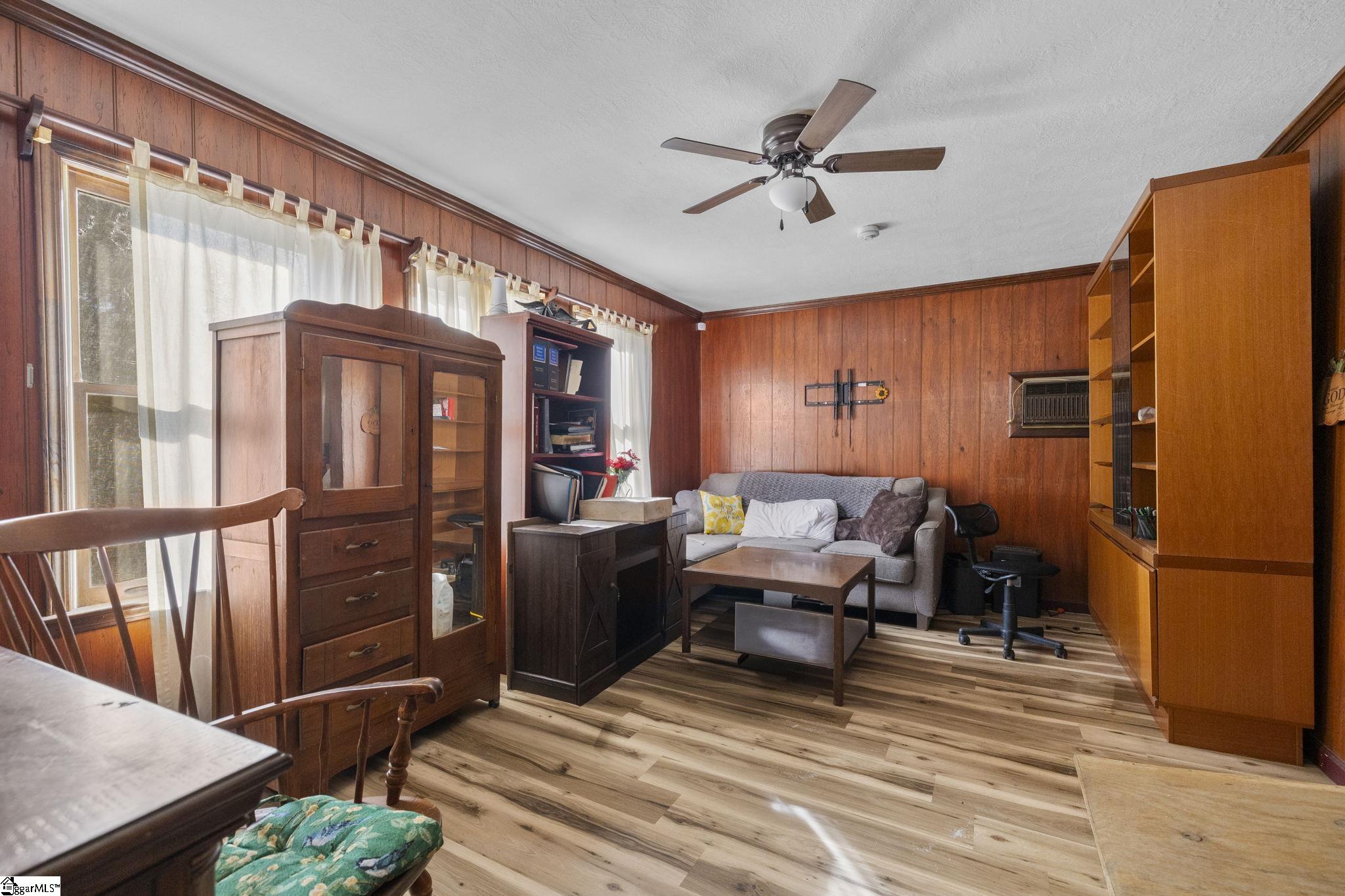 2728 Indian Mound Road Laurens, SC 29360 - Photo 10 of 28