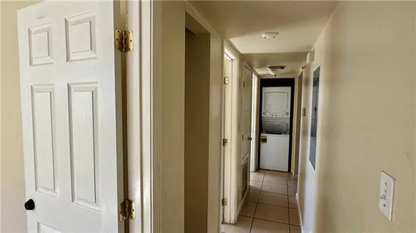 $1,250 | 1516 Aviators Street, Unit D, New Orleans, LA 70122