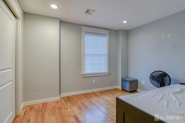 $4,000 | 30 Clara Drive, Piscataway, NJ 08854