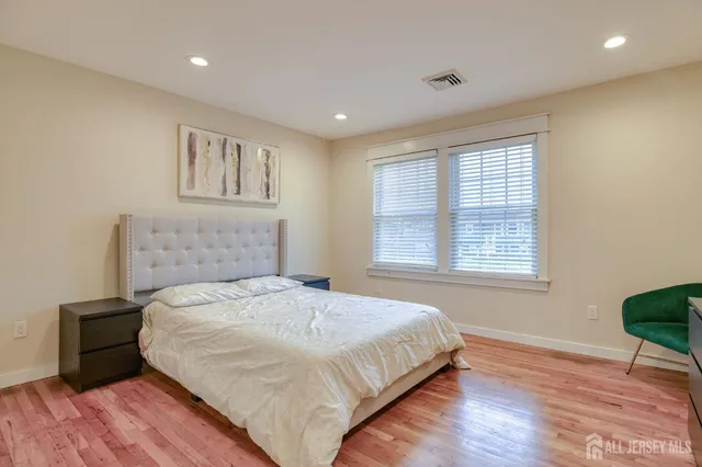 $4,000 | 30 Clara Drive, Piscataway, NJ 08854