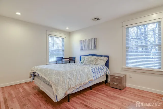 $4,000 | 30 Clara Drive, Piscataway, NJ 08854