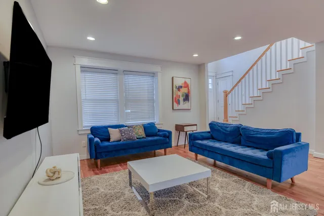 $4,000 | 30 Clara Drive, Piscataway, NJ 08854