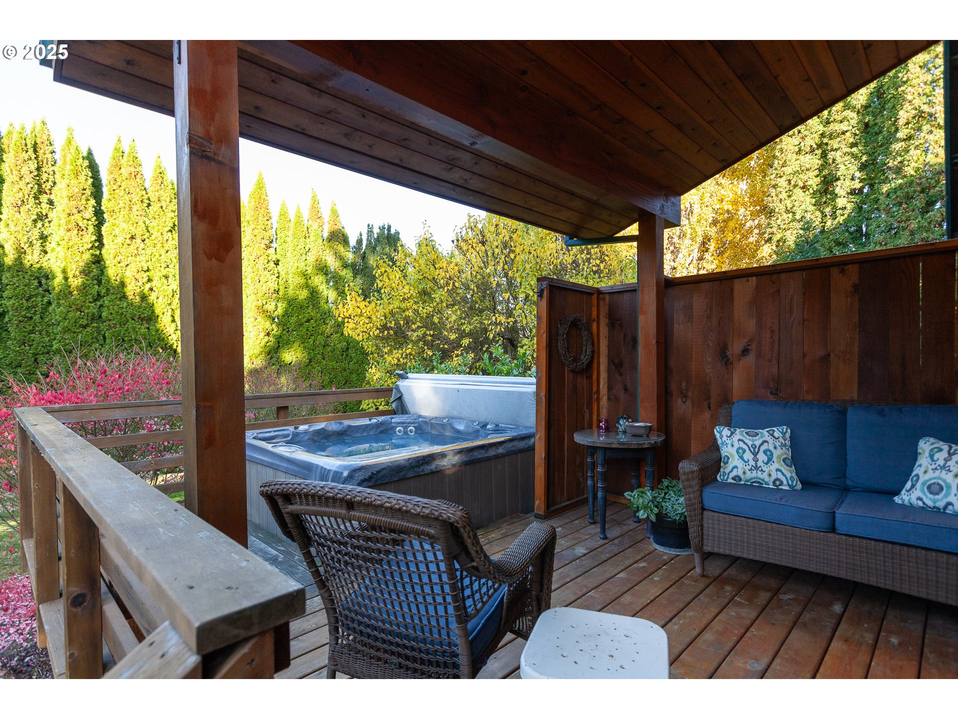 3056 Highway 35 Hood River, OR 97031 - Photo 33 of 48