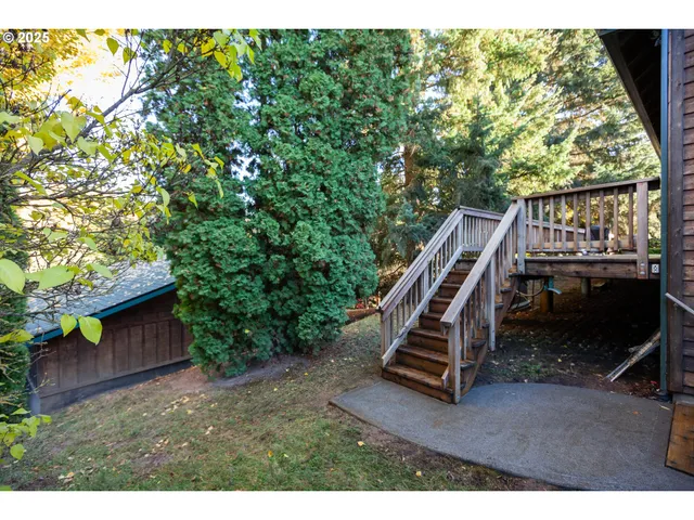 $825,000 | 3056 Highway 35, Hood River, OR 97031