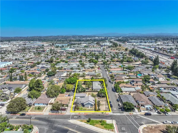 $1,499,000 | 607 West La Jolla Street, Placentia, CA 92870