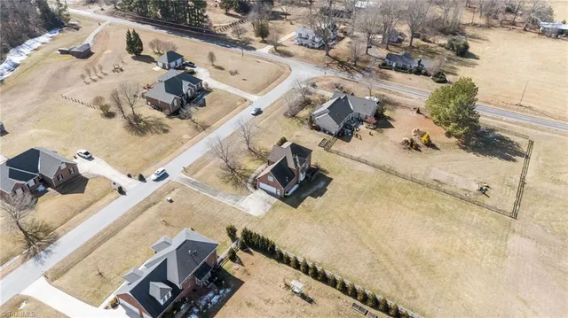 $459,500 | 8596 Oak Meadows Drive, Kernersville, NC 27284