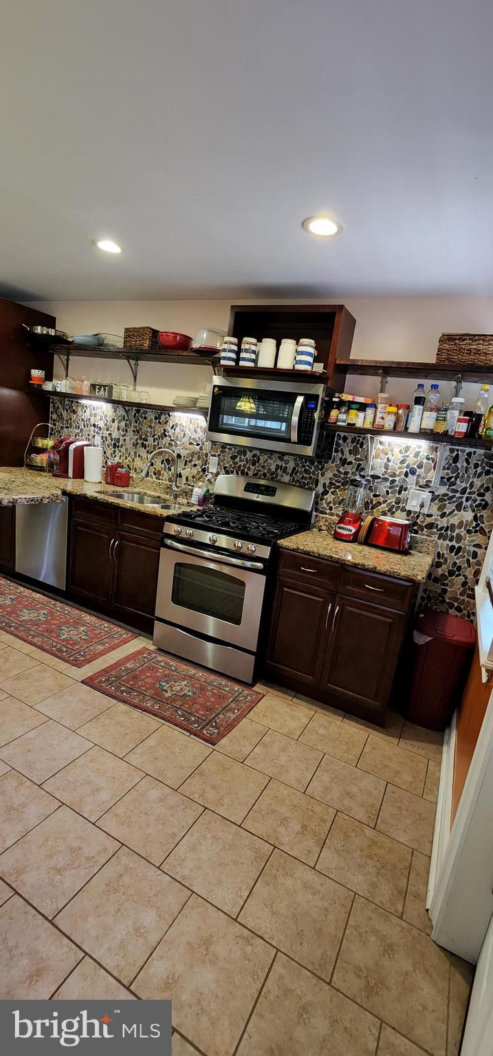 939 East Rittenhouse Street Philadelphia, PA 19138 - Photo 31 of 54 Gallery Image 31
