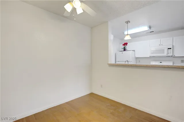 $1,150 | 2200 South Fort Apache Road, Unit 1059, Las Vegas, NV 89117