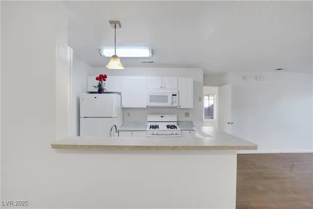 $1,150 | 2200 South Fort Apache Road, Unit 1059, Las Vegas, NV 89117