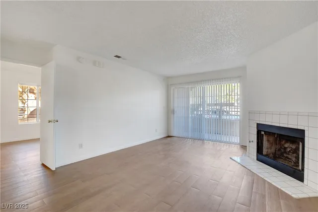 $1,150 | 2200 South Fort Apache Road, Unit 1059, Las Vegas, NV 89117