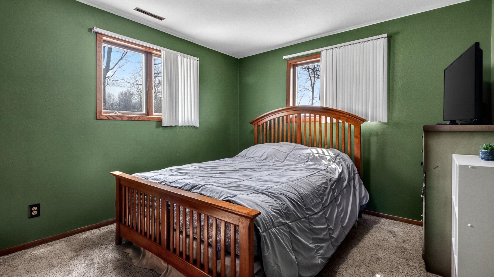 415 South 8th Street Cornell, WI 54732 - Photo 16 of 29