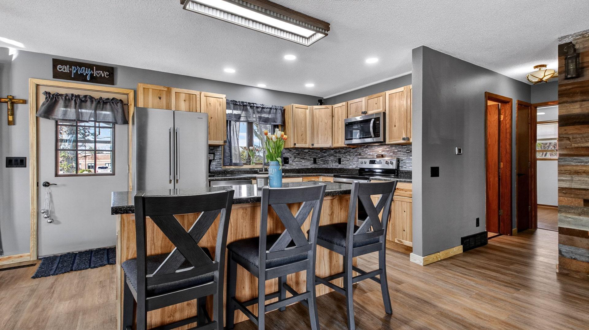 415 South 8th Street Cornell, WI 54732 - Photo 3 of 29