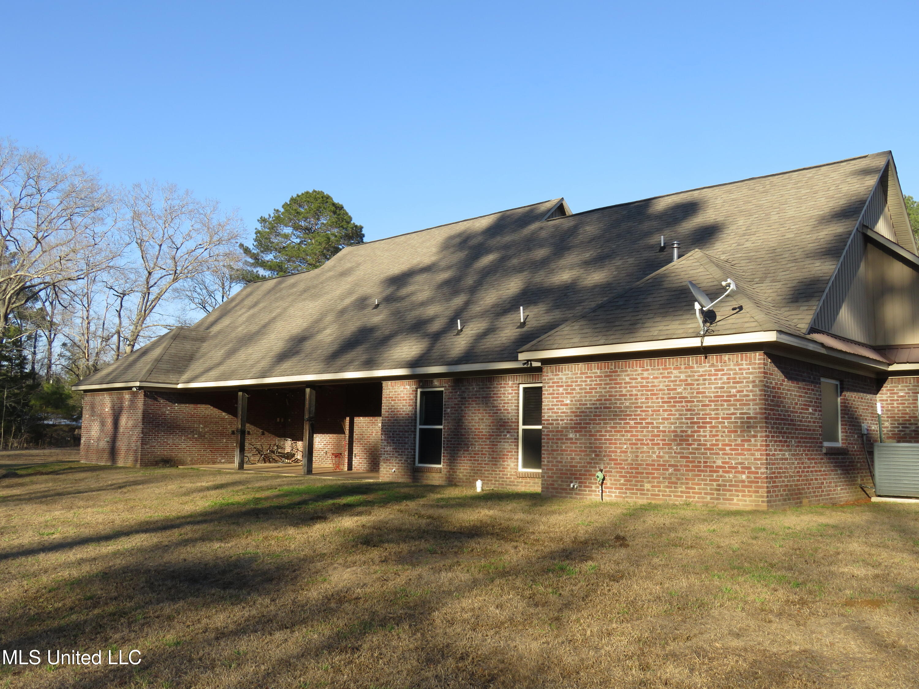 2623 West Mountain Creek Road Florence, MS 39073 - Photo 34 of 35 F4D6DD0C-0A5D-4BD1-BF79-F0CC247A88E7