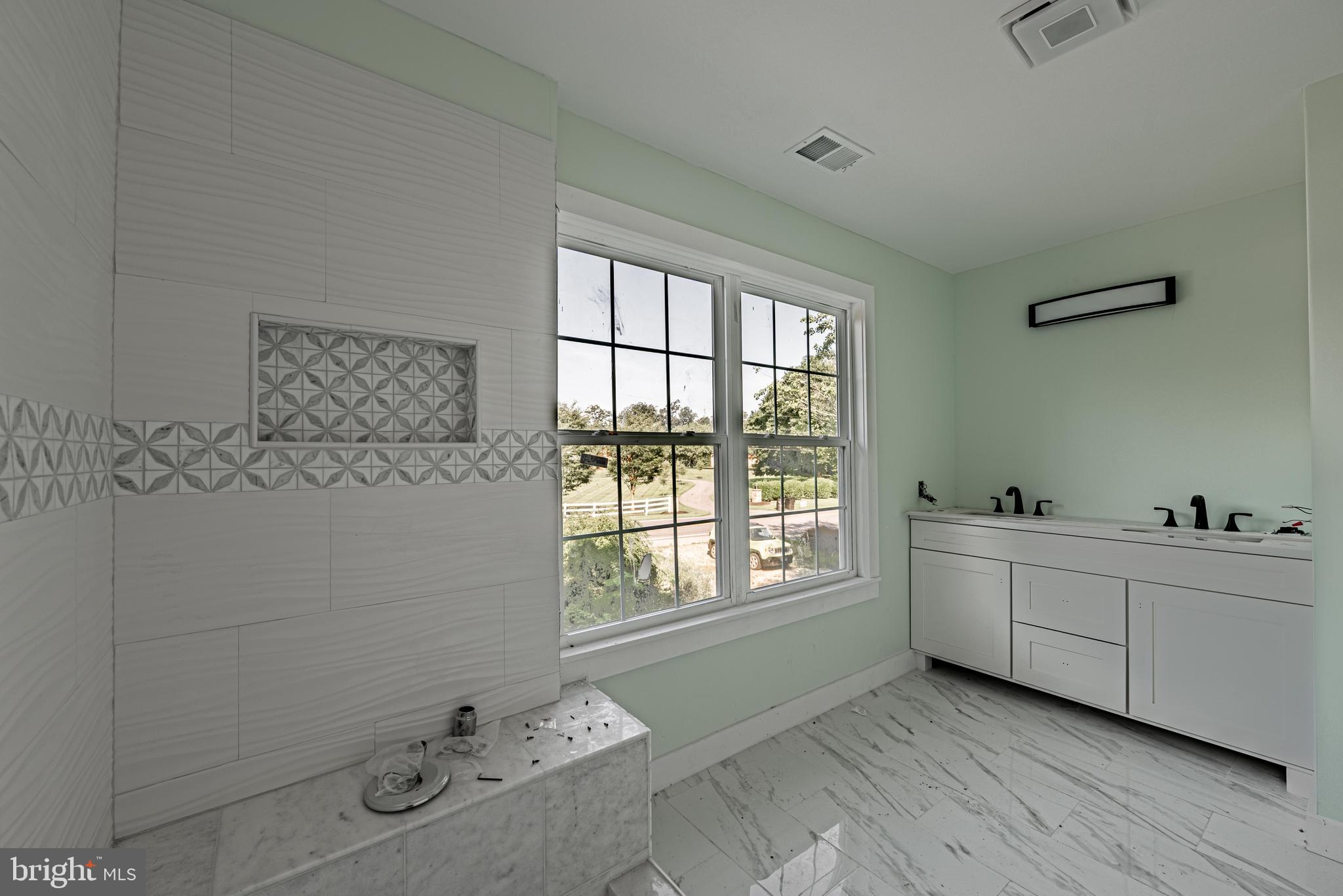 3601 Hooper Road New Windsor, MD 21776 - Photo 10 of 26