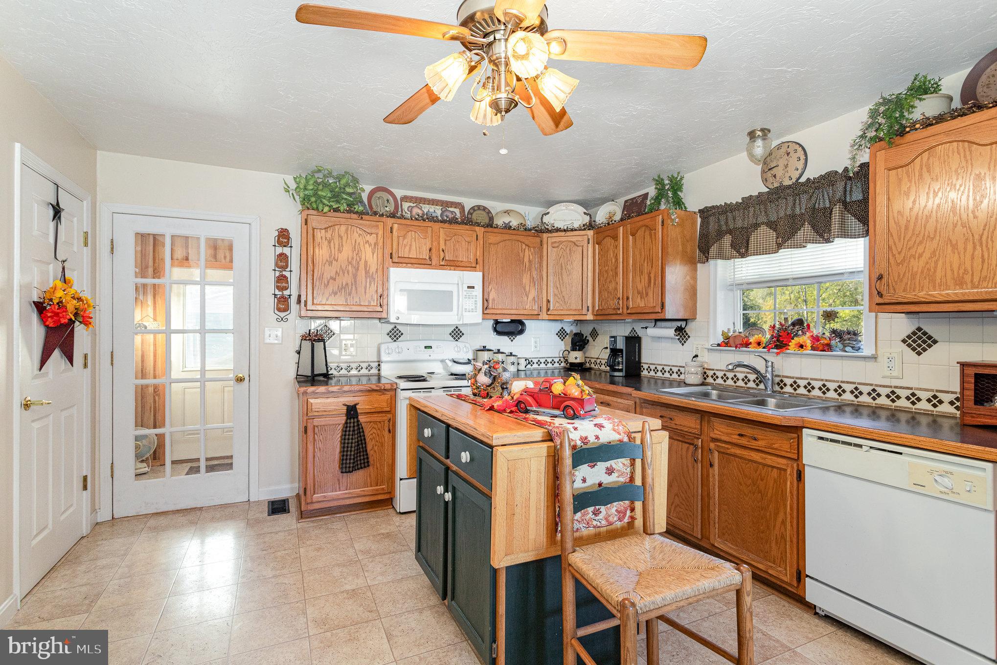 855 Orrtanna Road Orrtanna, PA 17353 - Photo 10 of 36 Gallery Image 10