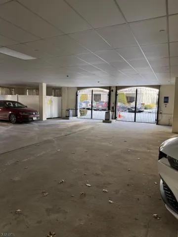 a view of a parking area