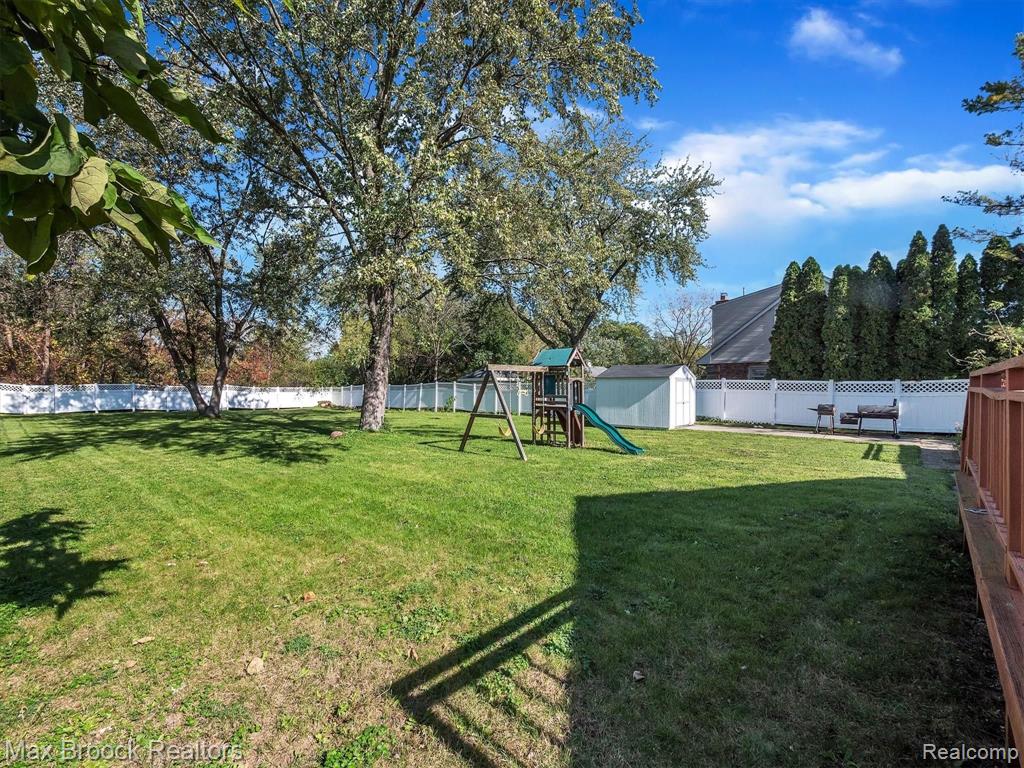 462 South Blvd Boulevard Rochester, MI 48307 - Photo 35 of 44 Gallery Image 35