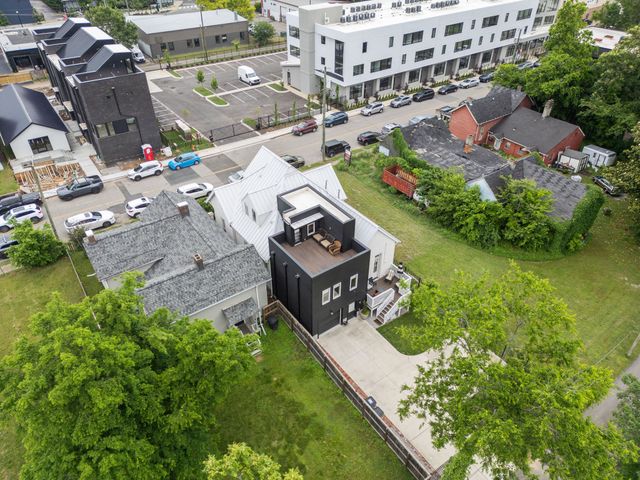 $2,750,000 | 1118 3rd Avenue South, Nashville, TN 37210