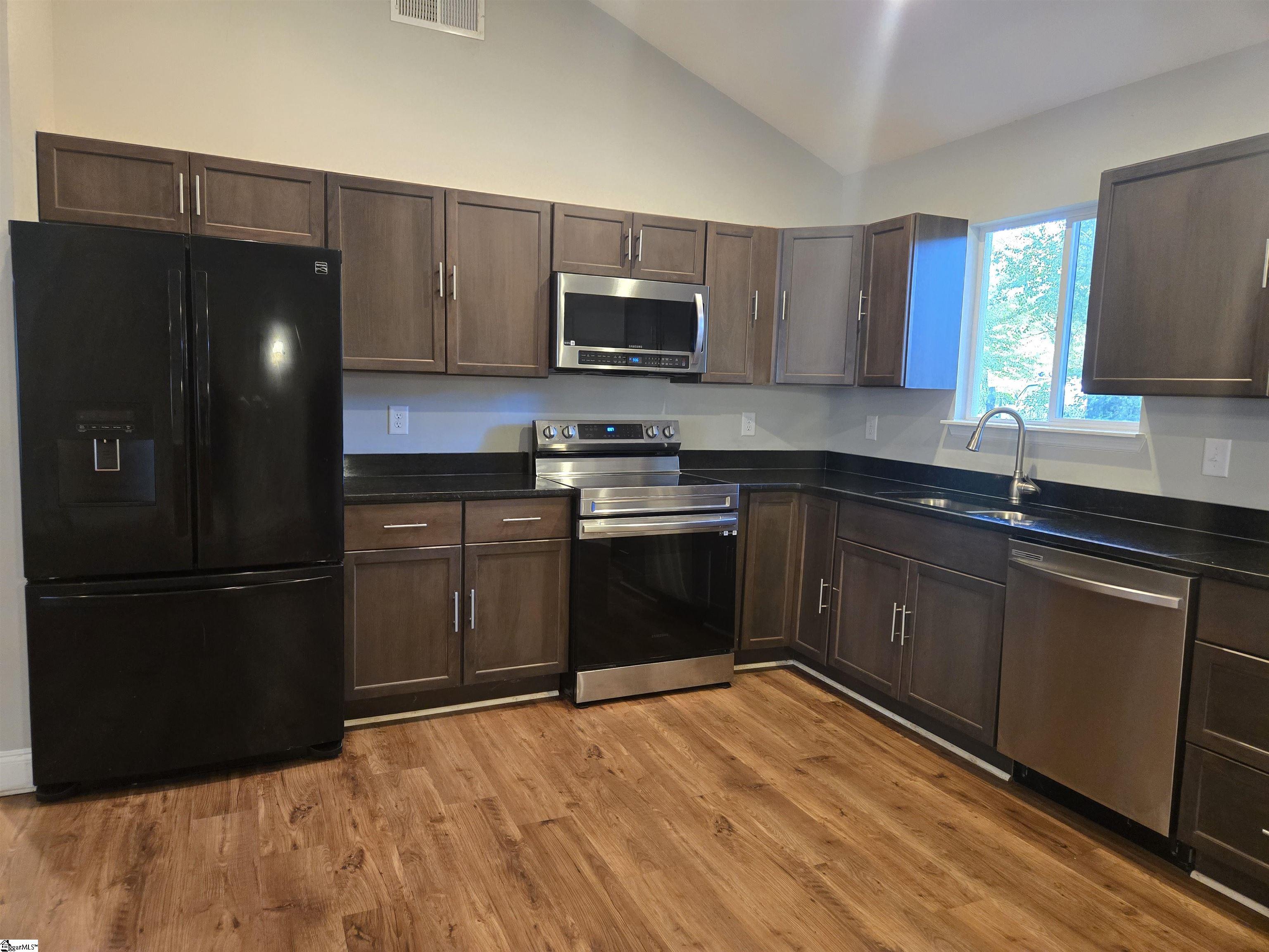 7 West 2nd Street Williamston, SC 29697 - Photo 7 of 14