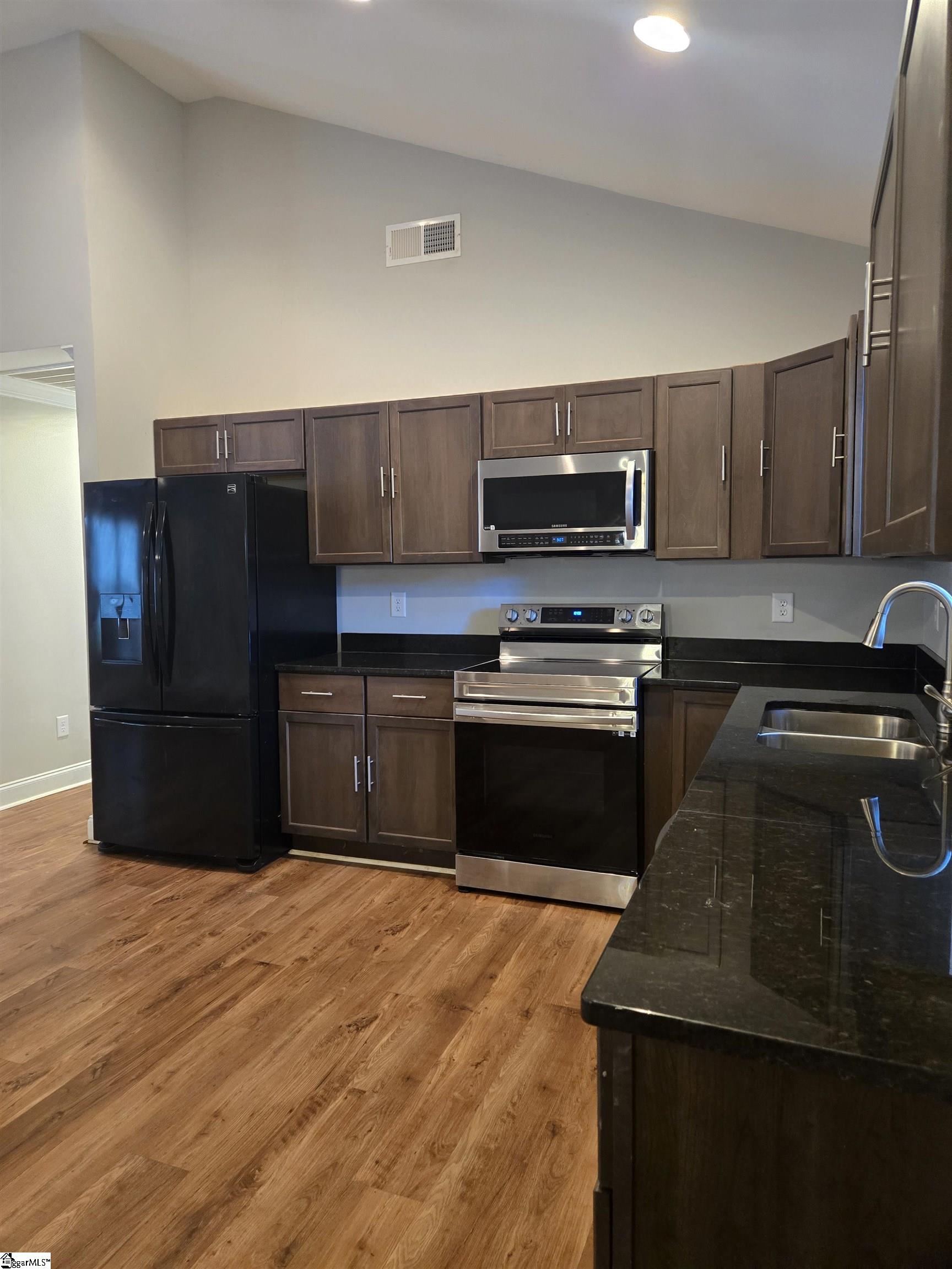 7 West 2nd Street Williamston, SC 29697 - Photo 8 of 14