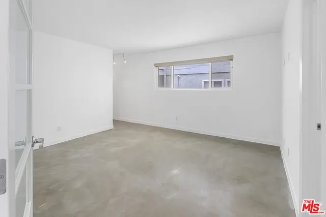 $6,500 | 25 Ironsides Street, Marina del Rey, CA 90292