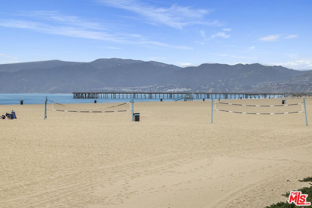 25 Ironsides Street Marina del Rey, CA 90292 - Photo 9 of 10