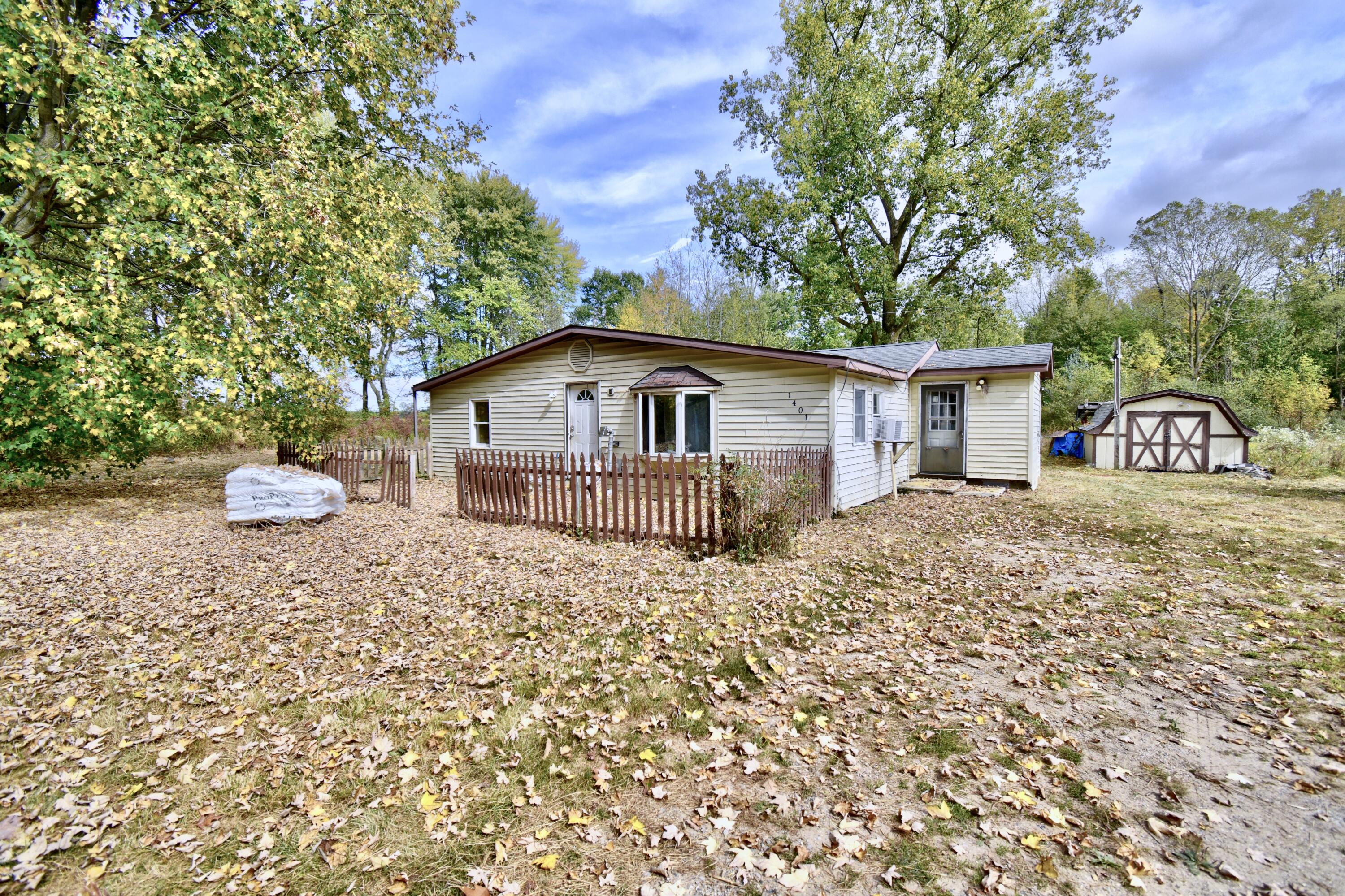1401 Miner Road Crystal, MI 48818 - Photo 1 of 54 DSC_9581_2_3