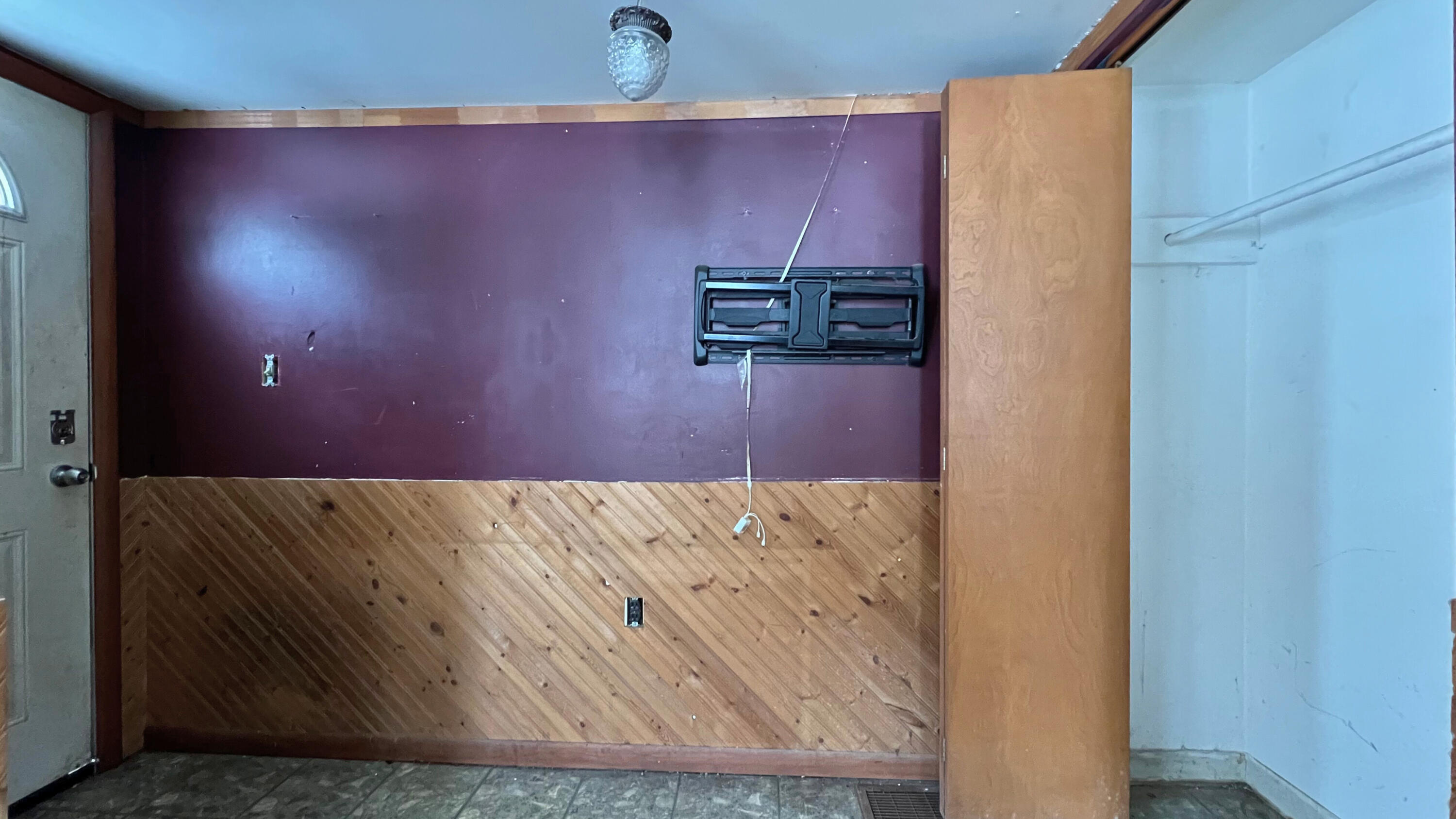 1401 Miner Road Crystal, MI 48818 - Photo 22 of 54 LR 8