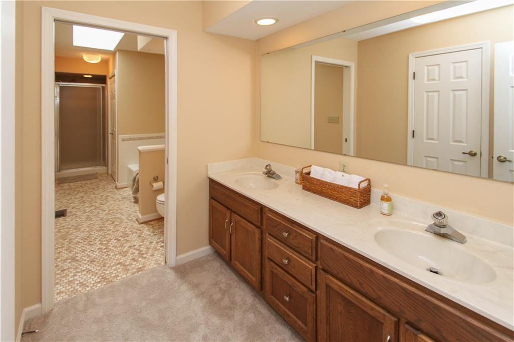 7422 Longleat Road Indianapolis, IN 46240 - Photo 13 of 20 Gallery Image 13