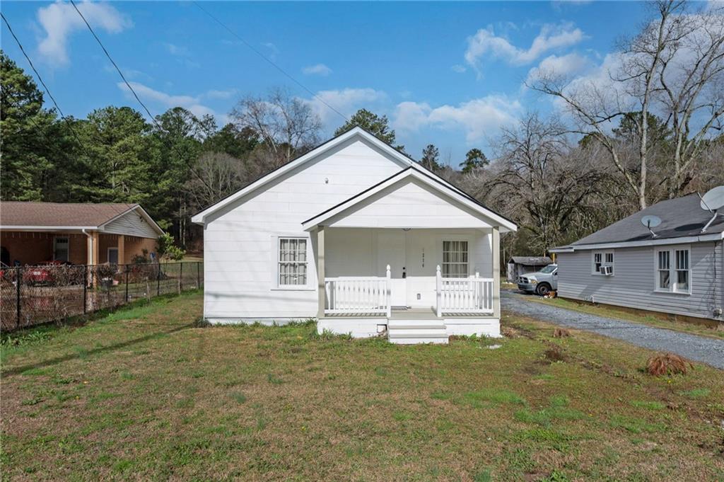 1214 Cave Spring Road Southwest Rome, GA 30161 - Photo 2 of 16